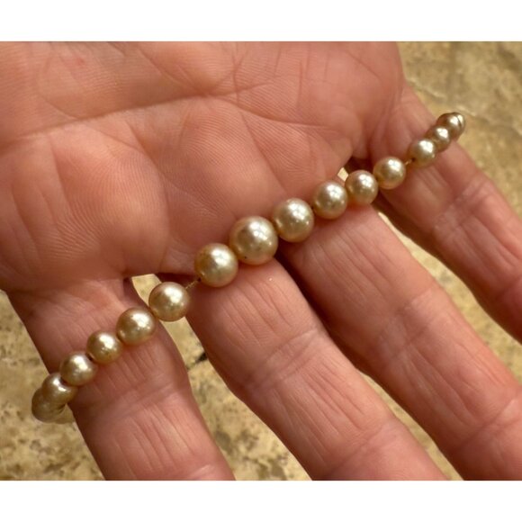 Vintage Childs Pearl Necklace With Ornate Clasp - Picture 3 of 4